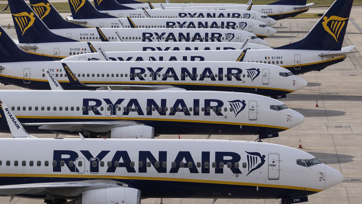 STANSTED, UNITED KINGDOM - JUNE 30: Ryanair planes are parked in a stand at Stansted Airport on June 30, 2020 in Stansted, United Kingdom. Passengers travelling between the UK and some countries will no longer have to quarantine, under a new scheme to be announced by the government. The list of countries is expected to be announced later this week. (Photo by Dan Kitwood/Getty Images)
 (Photo by Dan Kitwood/Getty Images)