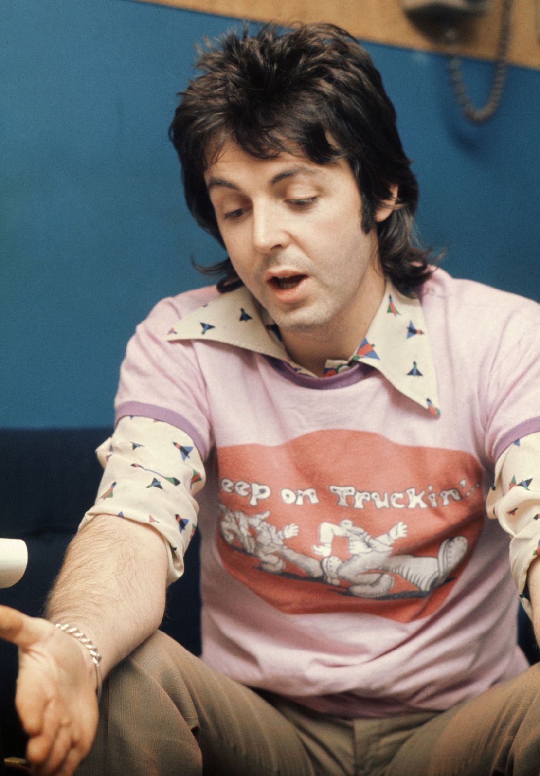paul mccartney middle finger shirt