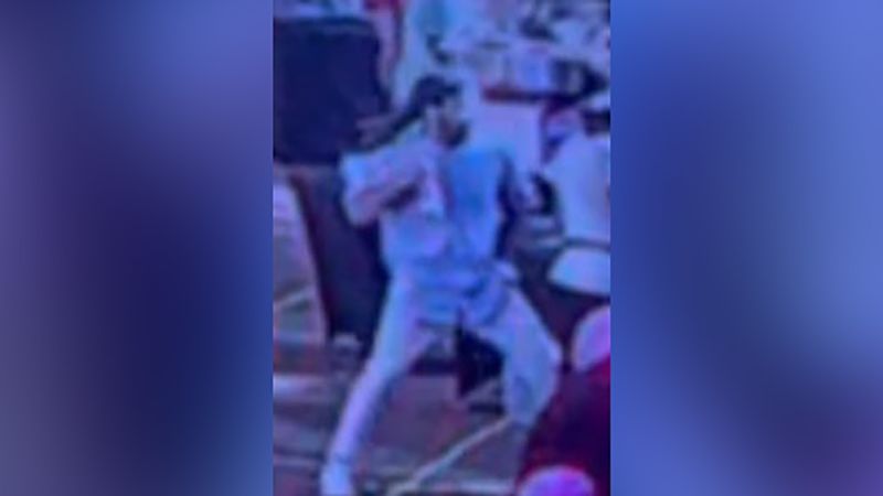 Police are searching for a suspect who allegedly punched the mayor of Louisville, Kentucky, officials say | CNN
