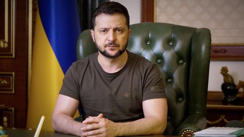 Ukraine President Zelensky has ‘no serious injuries’ after car accident