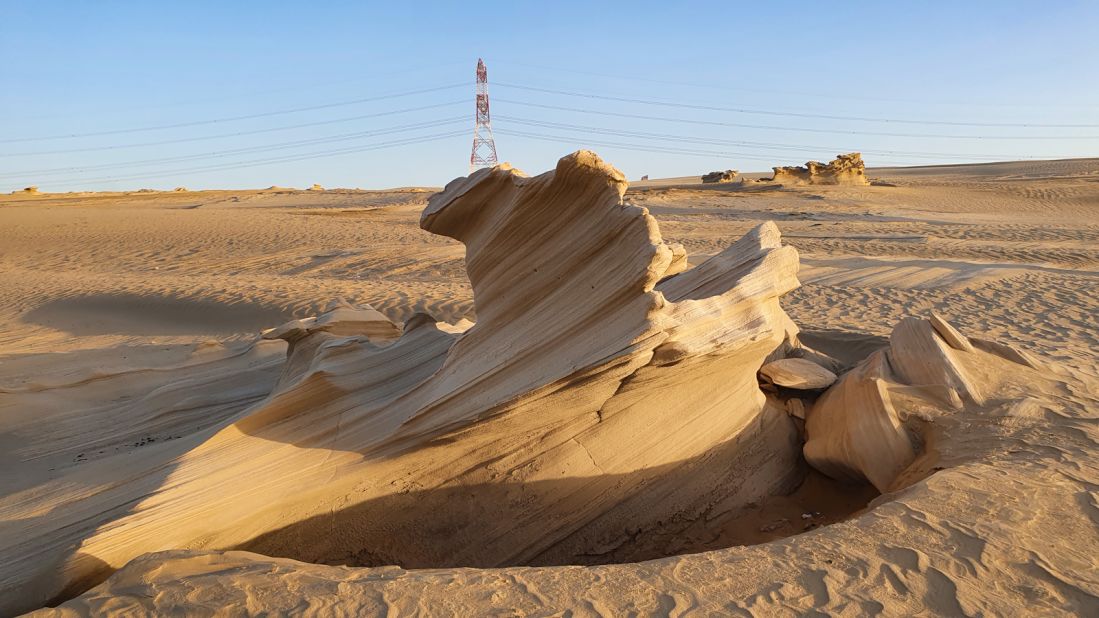 wind erosion sand dunes clip art