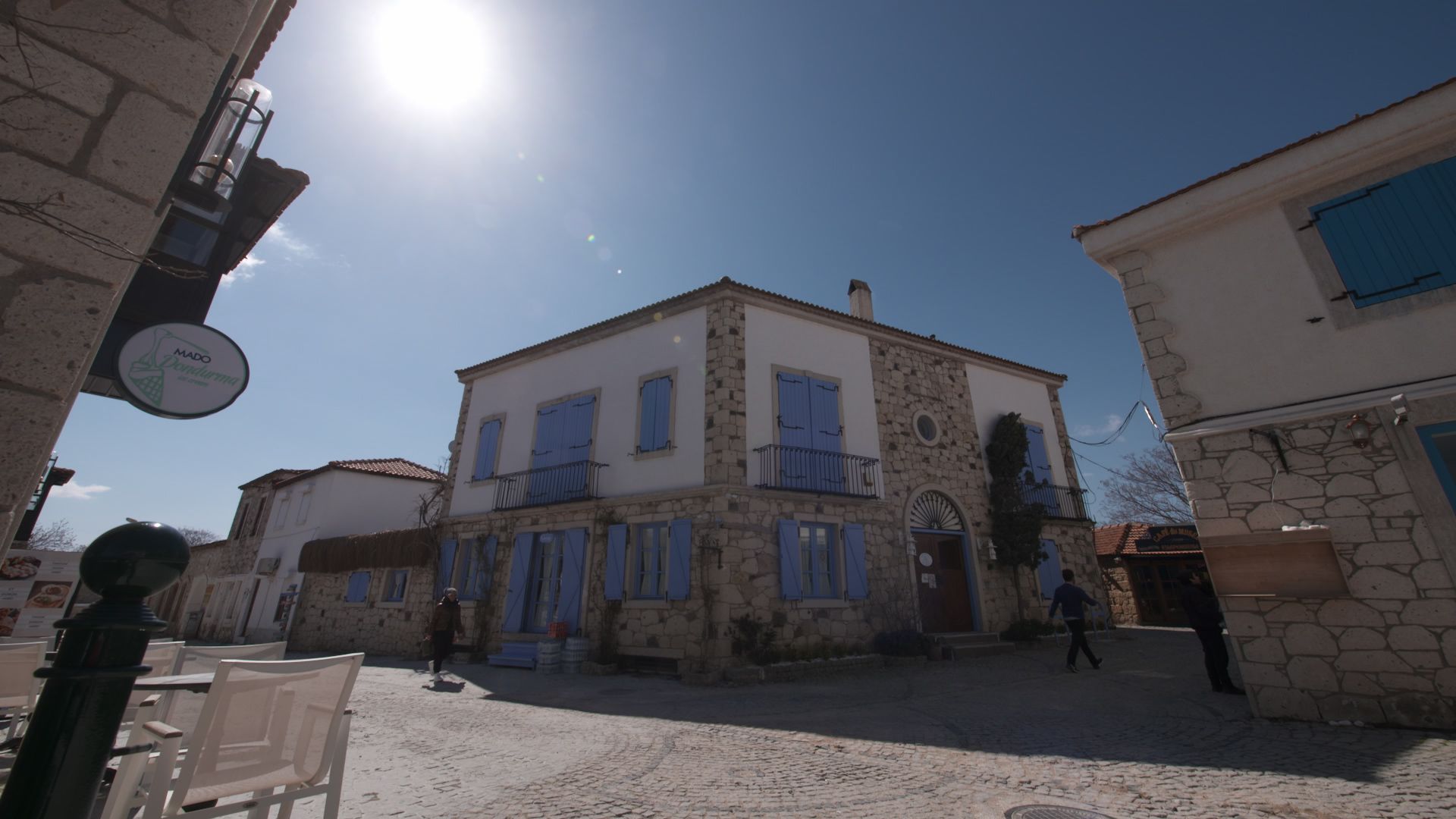 <strong>Charming hotels:</strong> Alacati's Kurabiye Hotel could be confused with a boutique Aegean guest house thanks to its whitewashed walls and blue doors. 