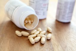 There is a lack of evidence that vitamin and mineral supplements reduce mortality, according to the US Preventive Services Task Force. 
