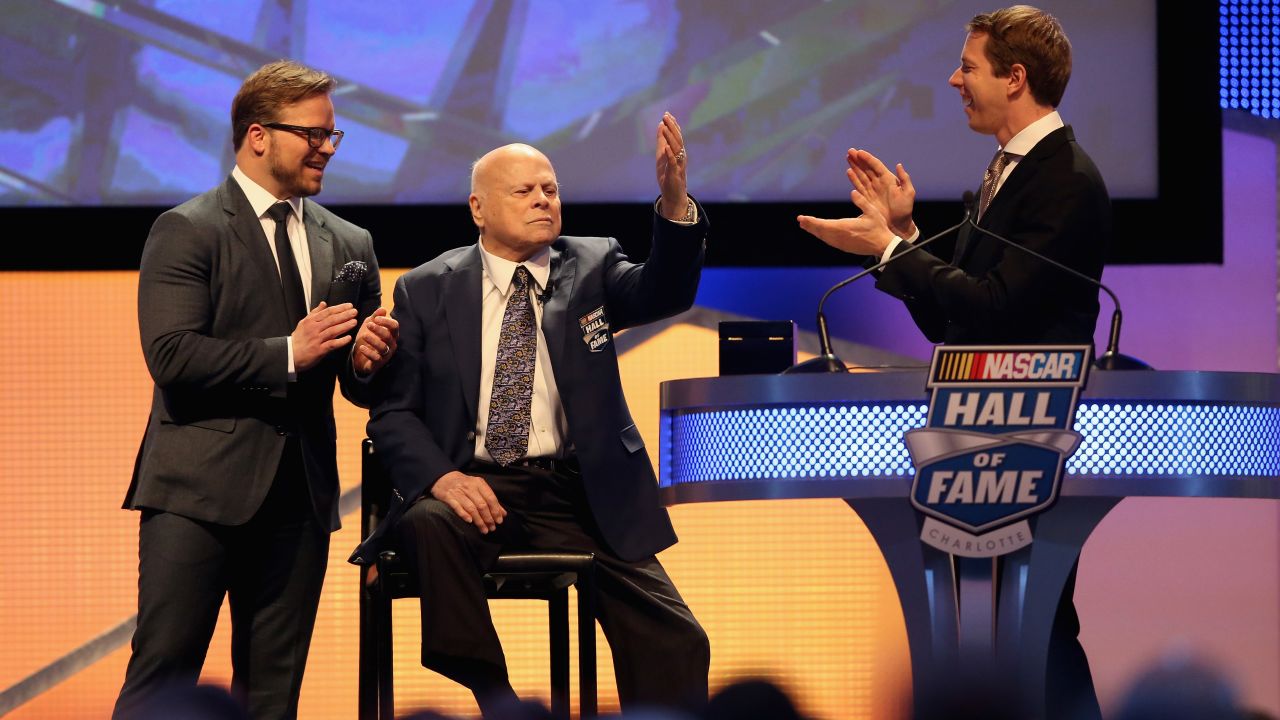 Bruton Smith, NASCAR Hall of Famer and track owner, dies at 95 | CNN