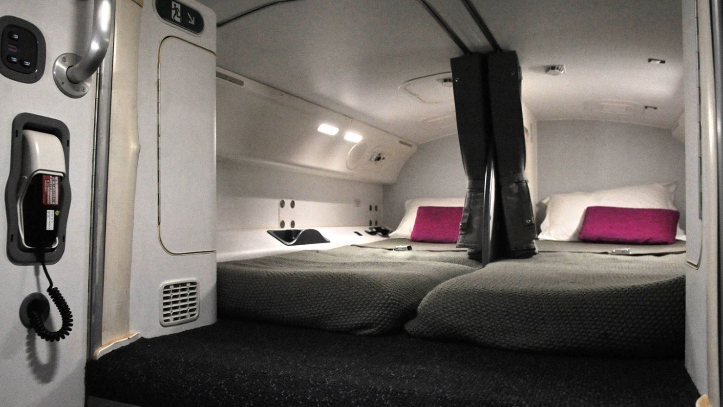 07 airplane crew sleeping quarters