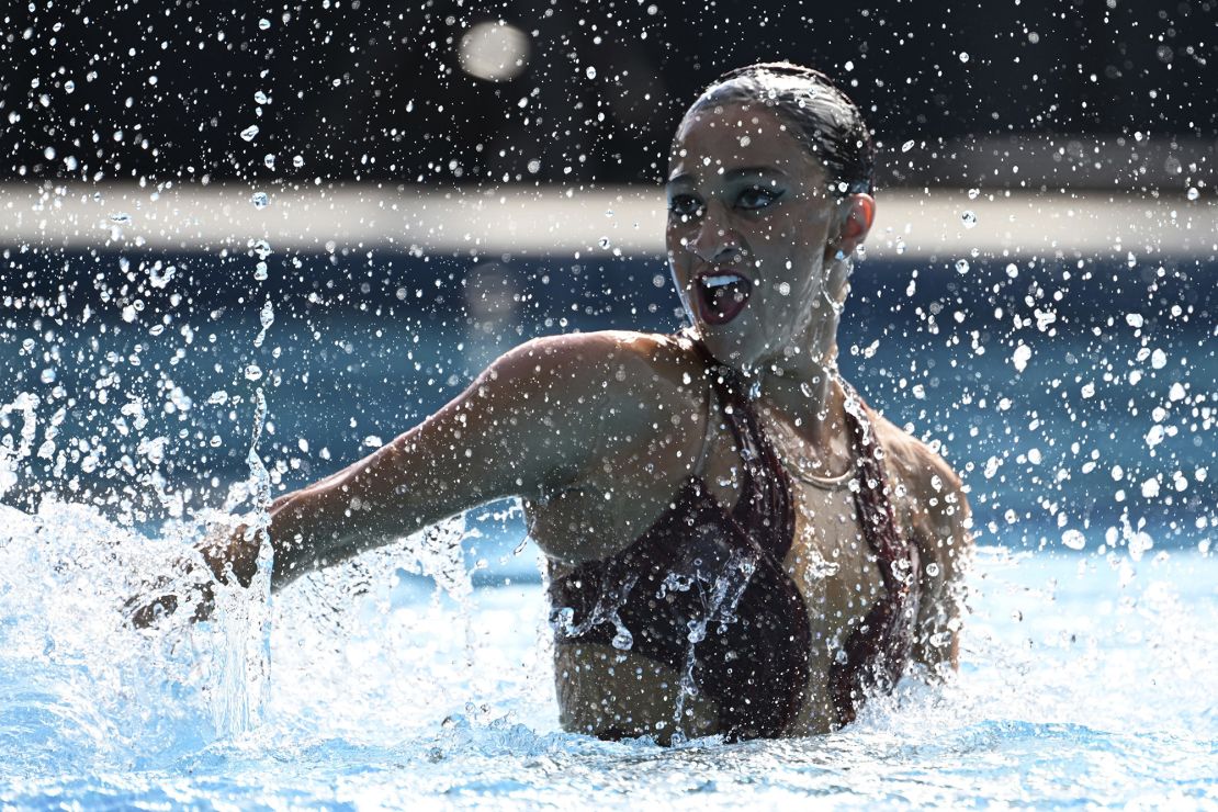 Anita Alvarez competes before collapsing during the solo free final of the artistic swimming at the FINA World Championships.