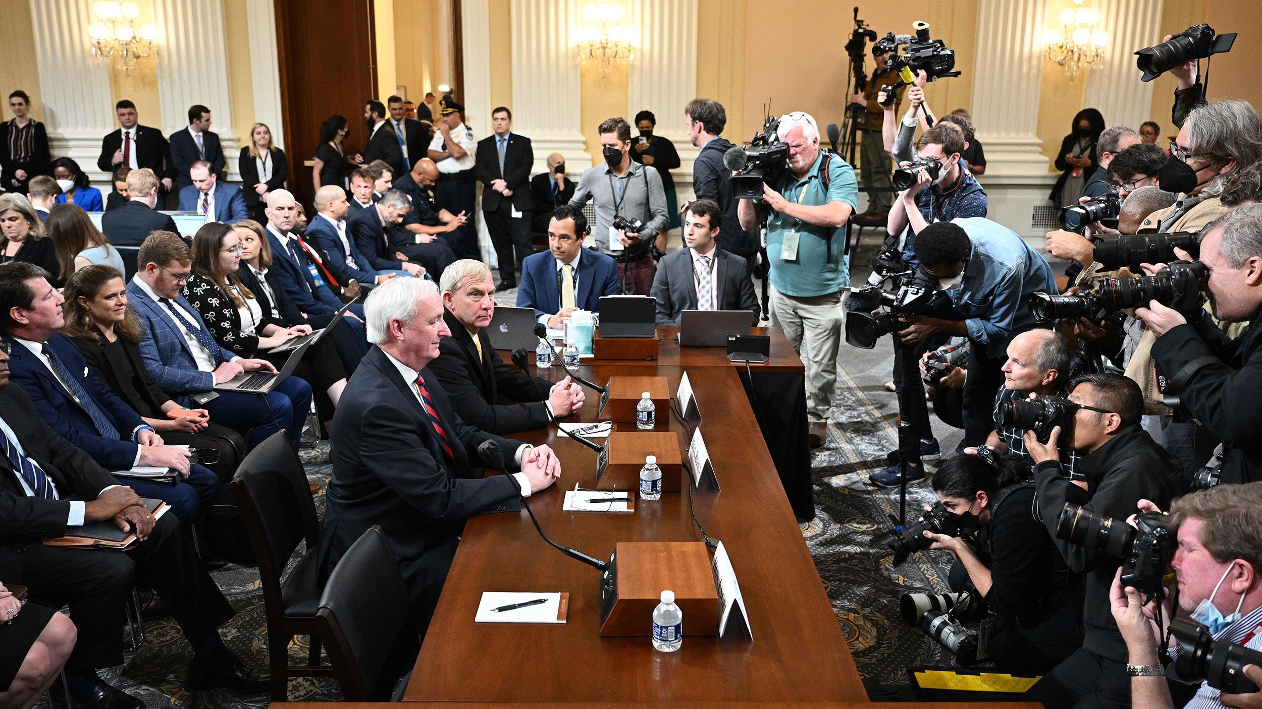 From left, Rosen and former acting Deputy Attorney General Richard Donoghue prepare to testify on June 23.