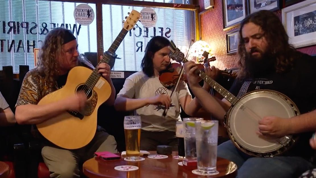 The Cobblestone in Smithfield is the city's top venue for live traditional music. 