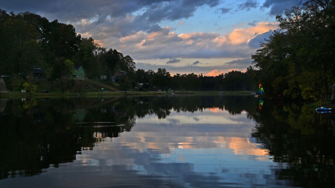 Avashia grew up in Cross Lanes, West Virginia, just outside the city of Charleston.