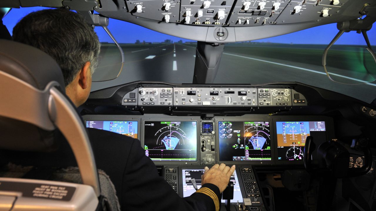 A full-spec flight simulator offers a useful test of whether you could land a plane.