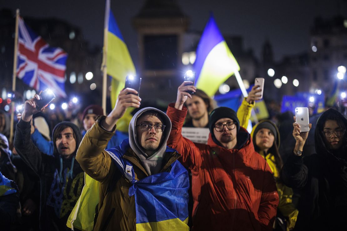 Ukrainians and other demonstrators gather at London's Trafalgar Square for a protest in support of Ukraine on March 1, 2022.