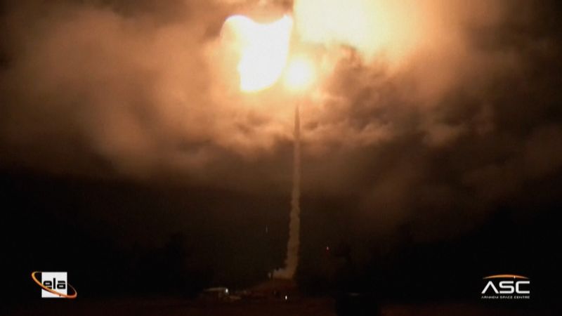 ناسا تطلق أول صاروخ من مركز الفضاء الأسترالي