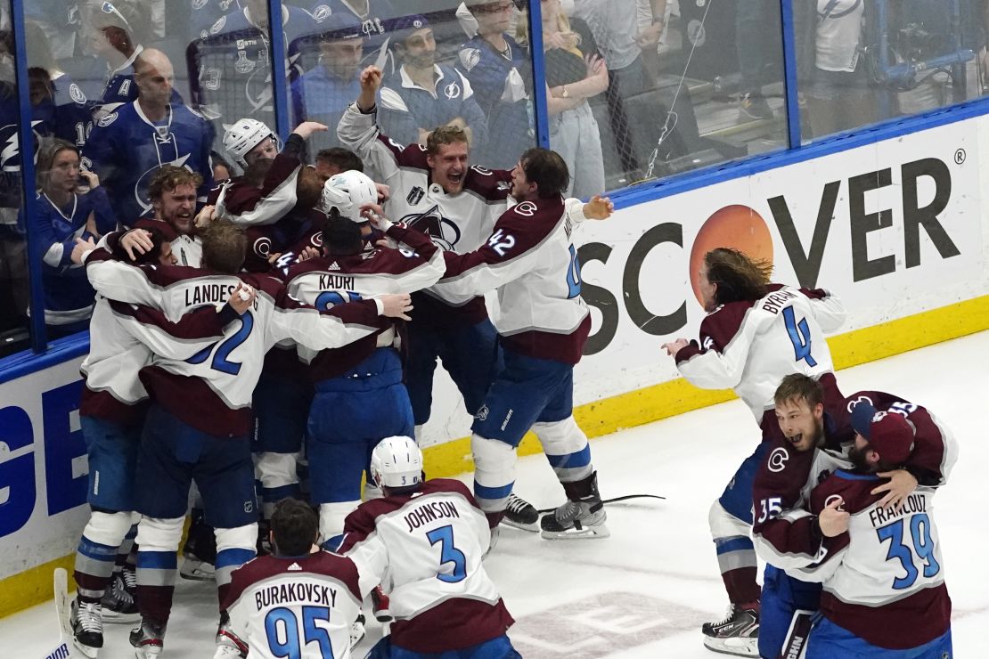 Avalanche advance to Stanley Cup final for 1st time since 2001