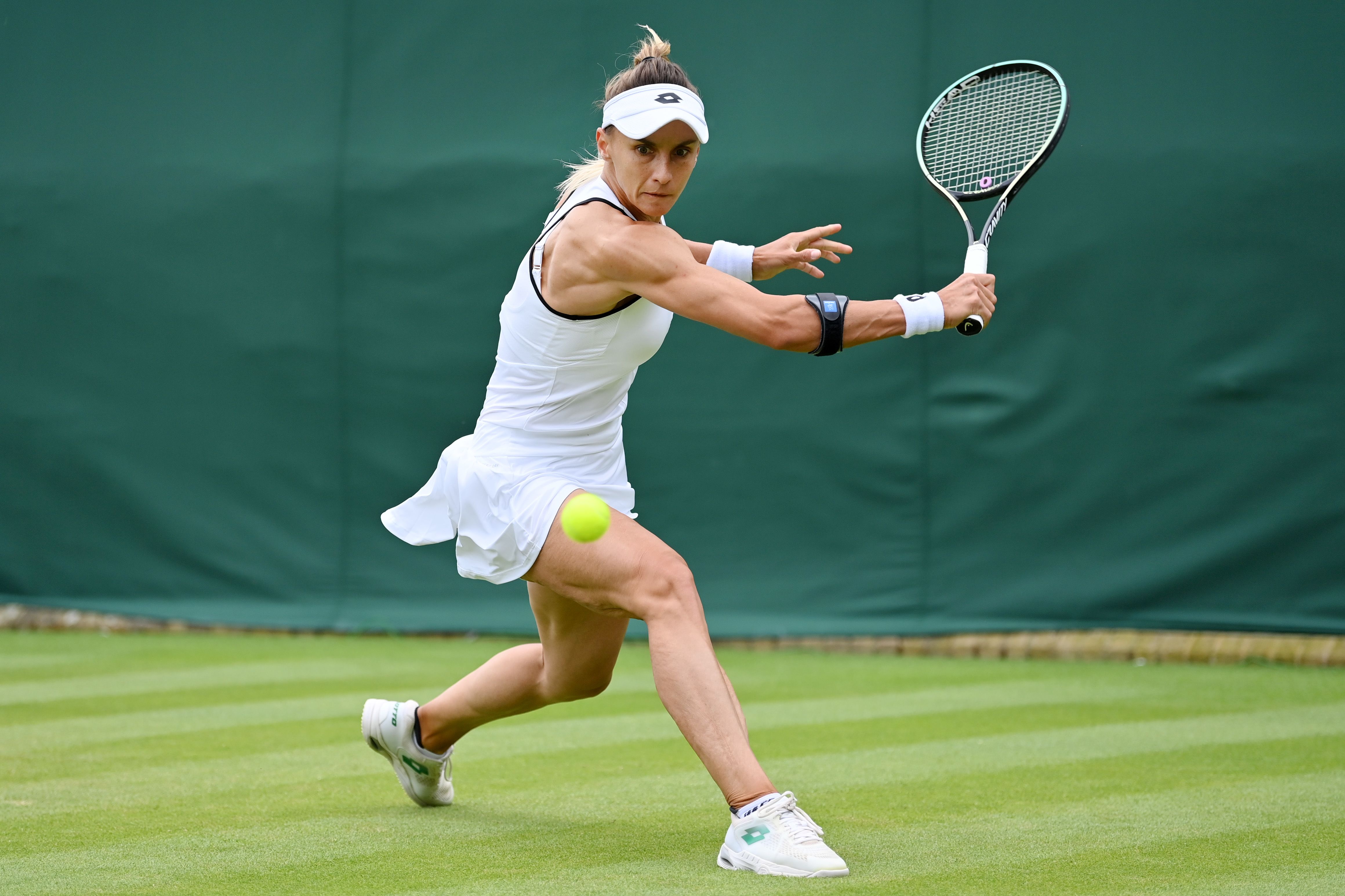 Lesia Tsurenko saves 5 match points, topples Bogdan in longest