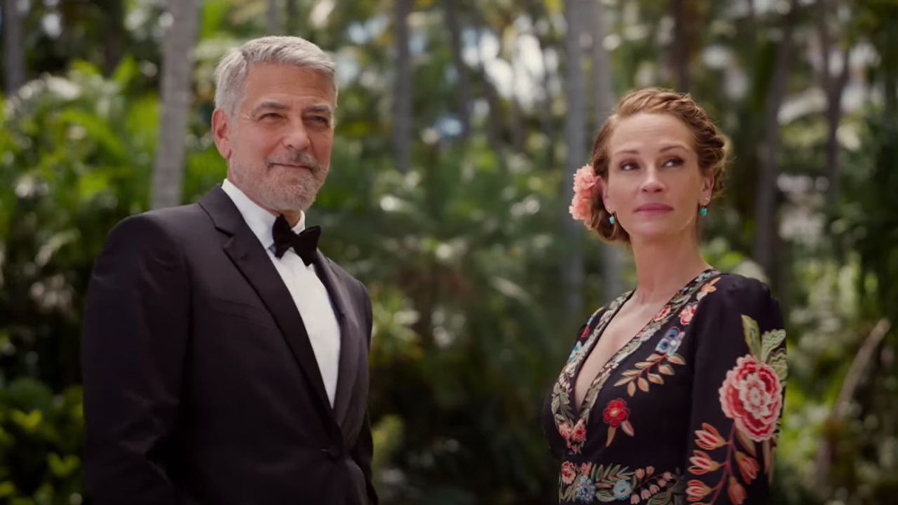 George Clooney and Julia Roberts in "Ticket to Paradise"