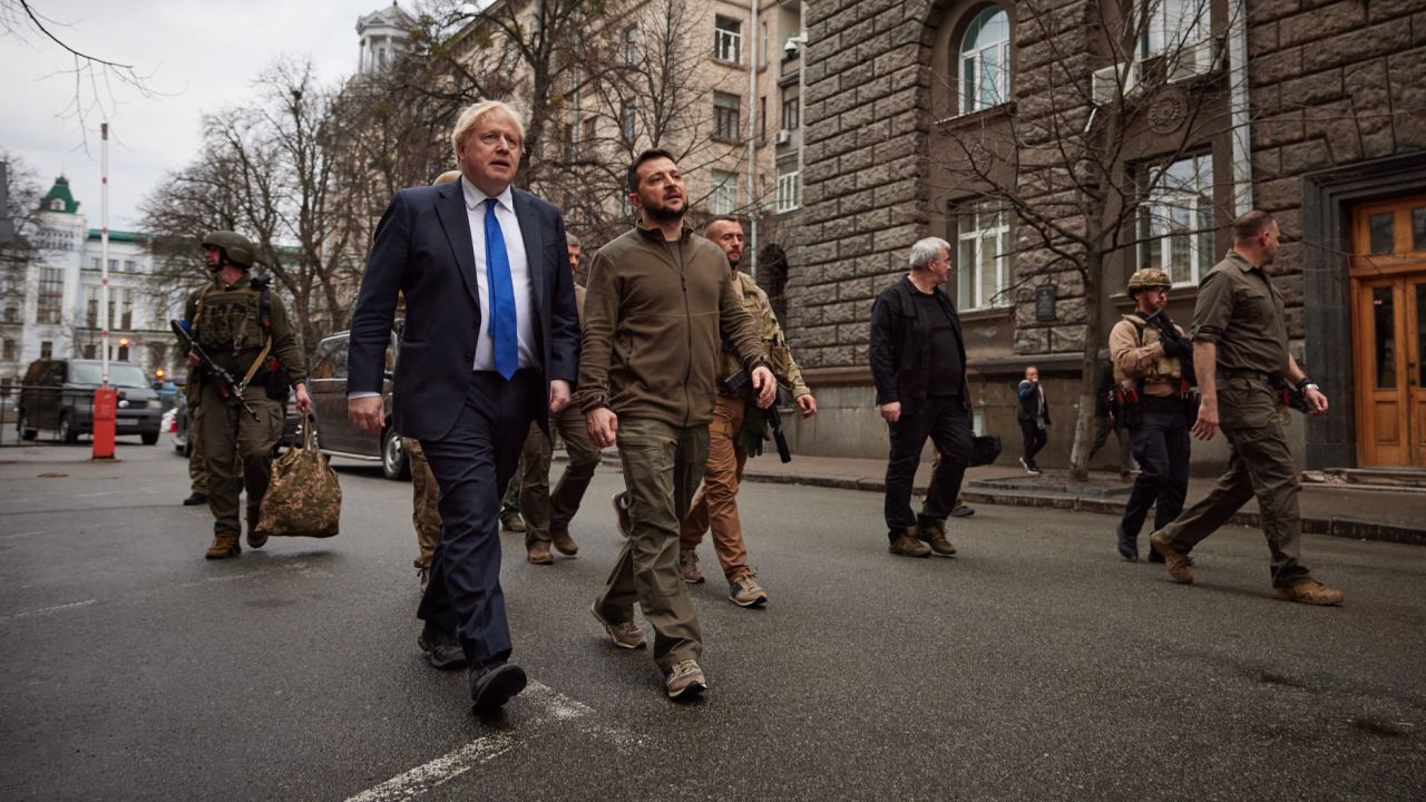 British Prime Minister Boris Johnson and Ukrainian President Volodymyr Zelensky walk through Kyiv during a meeting in April.