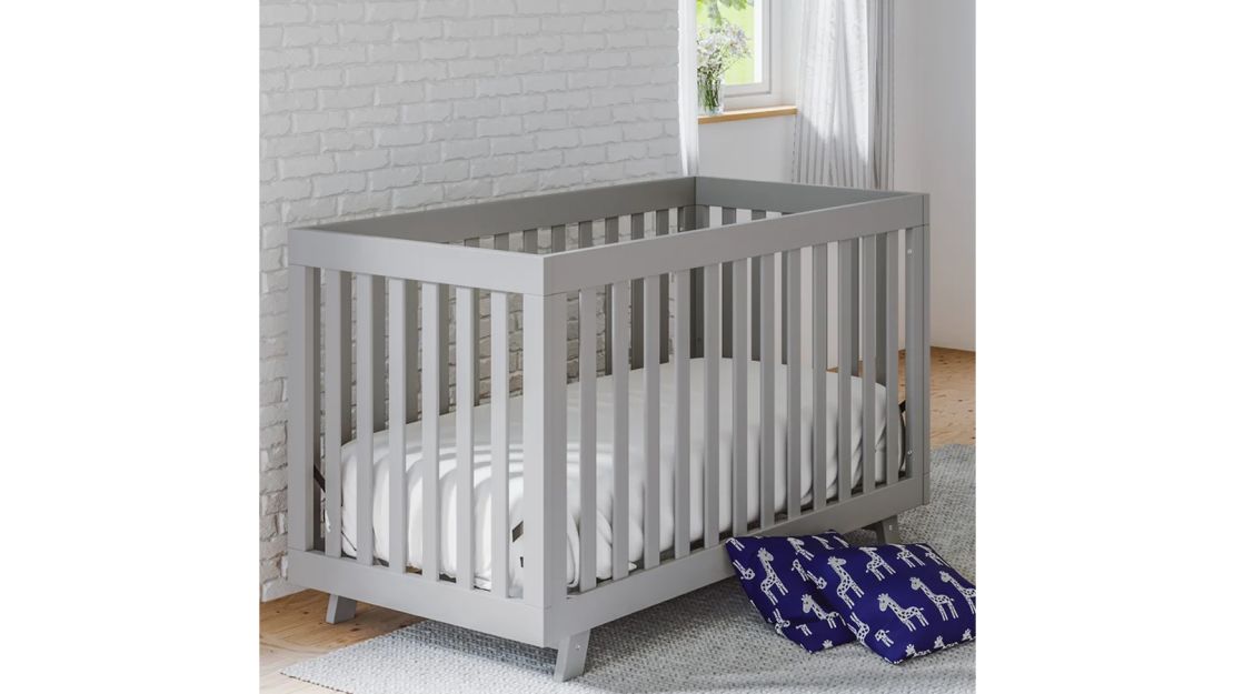 Storkcraft Beckett 3-in-1 Convertible Crib 