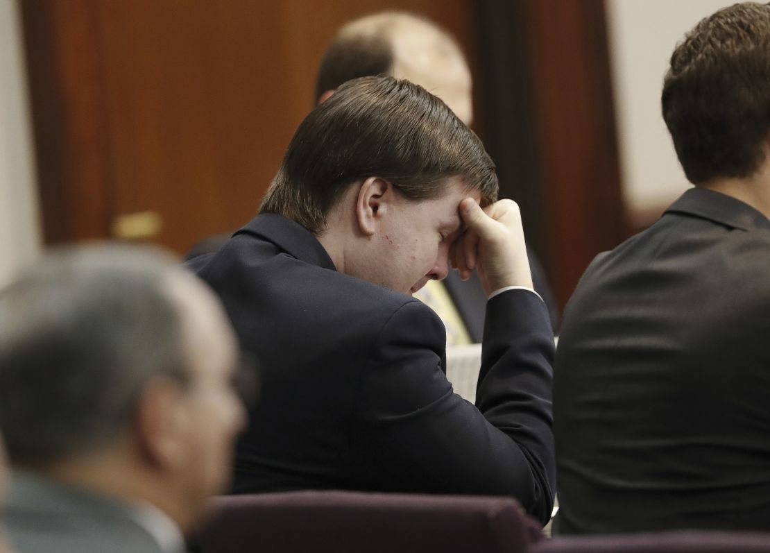 Justin Ross Harris listens as his ex-wife Leanna Taylor testifies during his 2016 murder trial. 