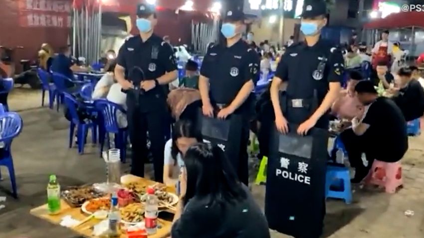 china swat team unaccompanied women