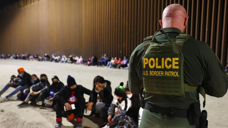 Title 42: Federal judge blocks rule that allowed deportation of migrants at US-Mexico border