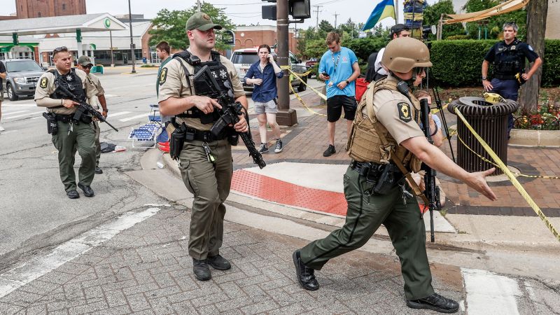 4th of July parade shooting witnesses describe terror at the scene ...