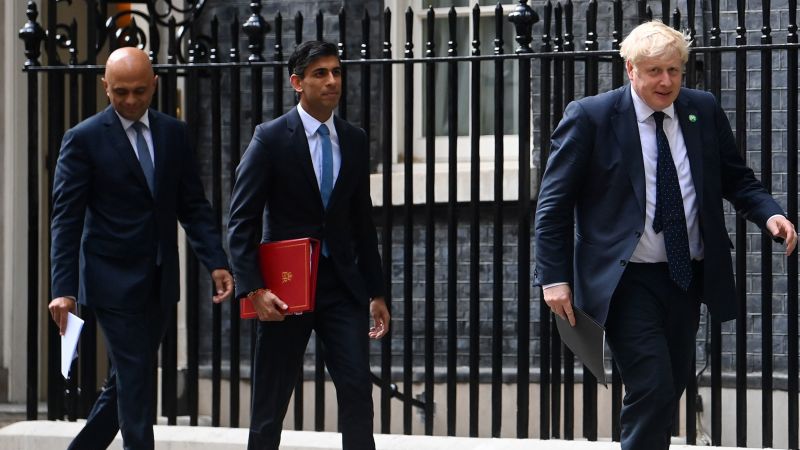 Тежък удар за Борис Джонсън с оставката на видни министри от правителството на Обединеното кралство Риши Сунак и Саджид Джавид
