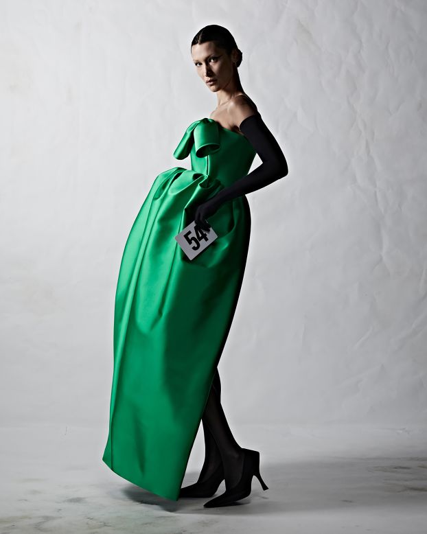 Balenciaga Paris Couture Fashion Week 2022 | CNN