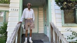 Louis Weathers, 87, at the home he grew up in in Evanston, Illinois on June 2022.