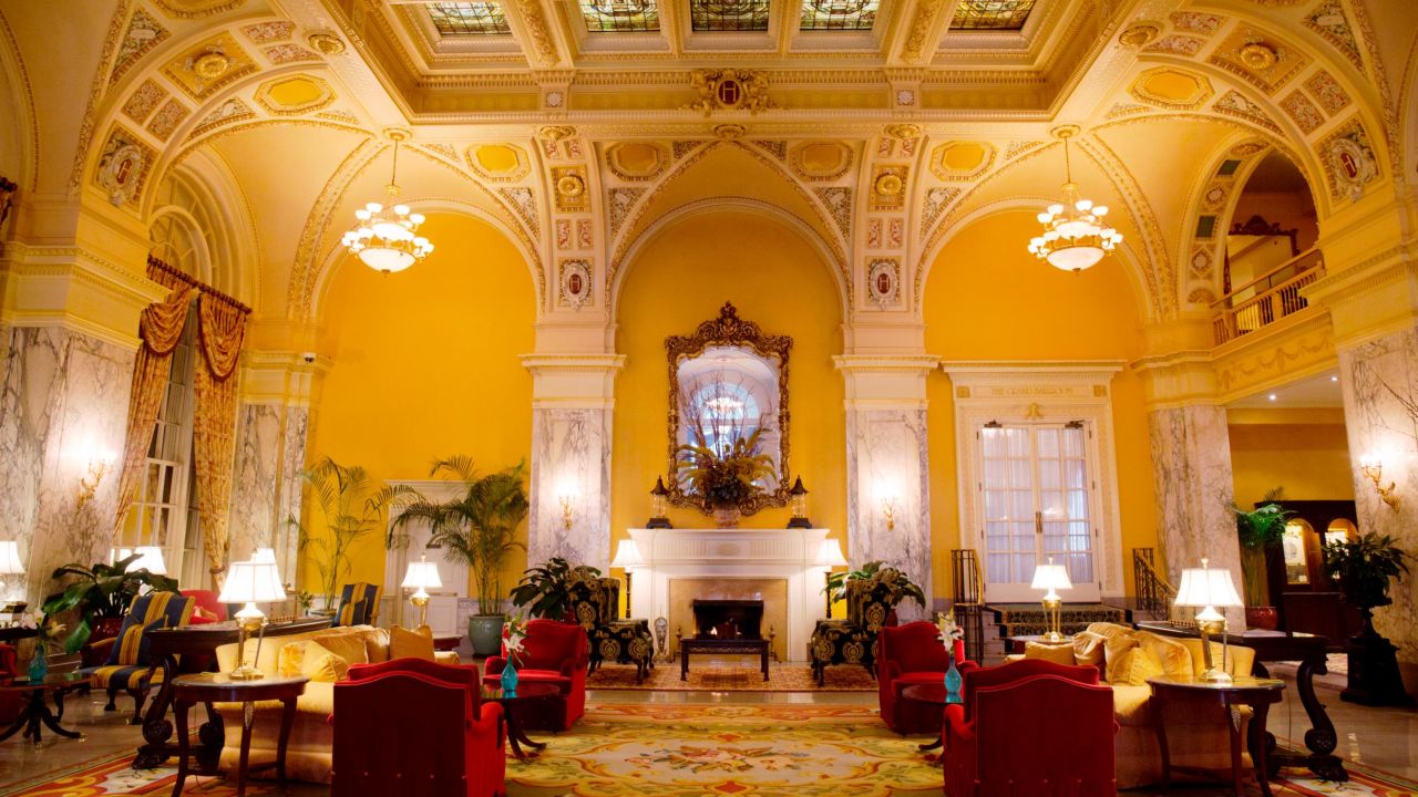 Before its recent redesign, the lobby at The Hermitage Hotel featured a more traditional palette.