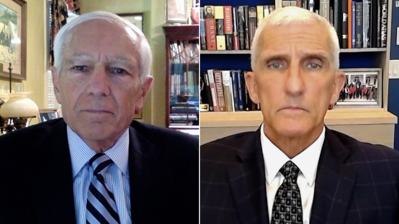 ukraine military perspective gen wesley clark lt gen mark hertling intv sciutto nram_00011202