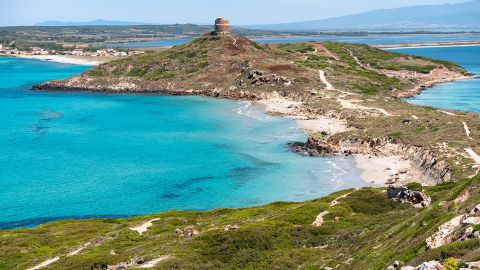 Panorama della penisola di San Giovanni di Sinis e Tharros, vicino a Cabras, in Sardegna, Italia