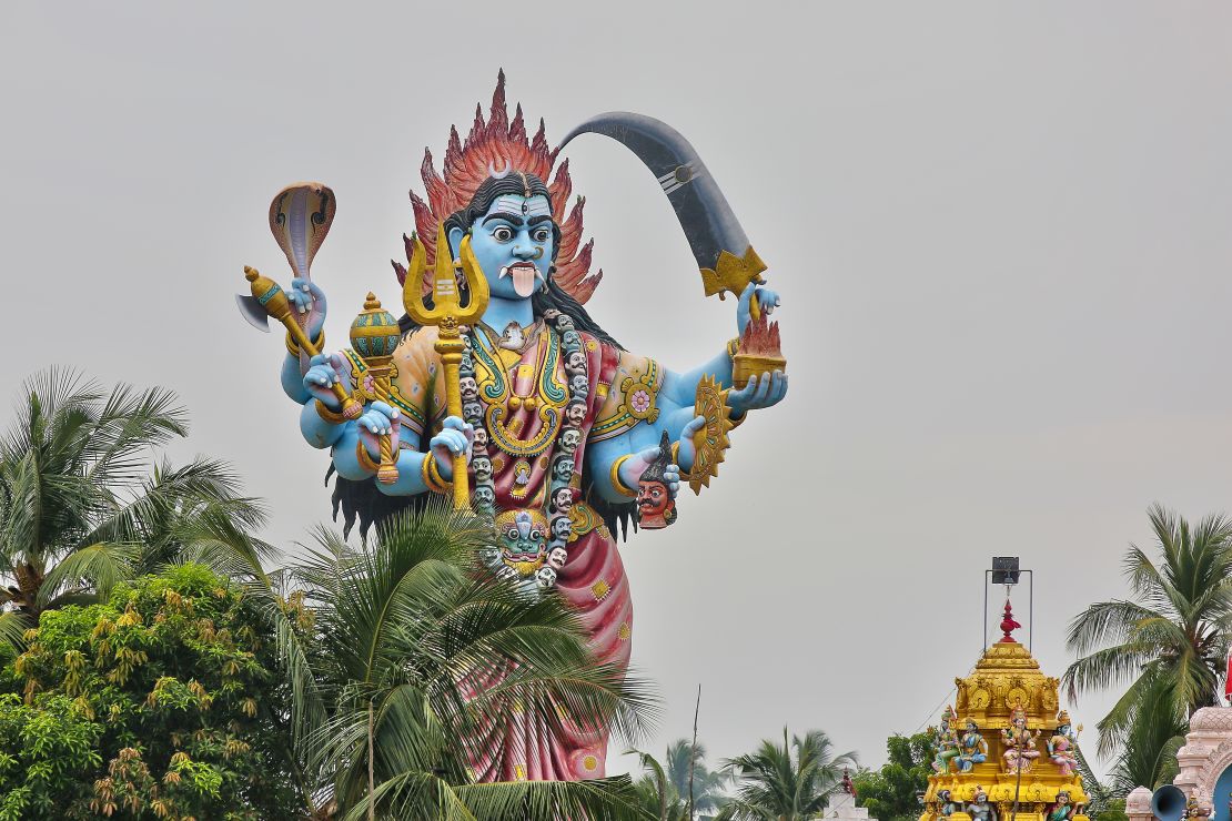 Giant statue of the Hindu Goddess Kail at a Hindu temple in Kadaloor, Tamil Nadu, India.