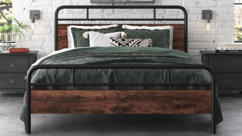 Steelside Milligan Platform Bed