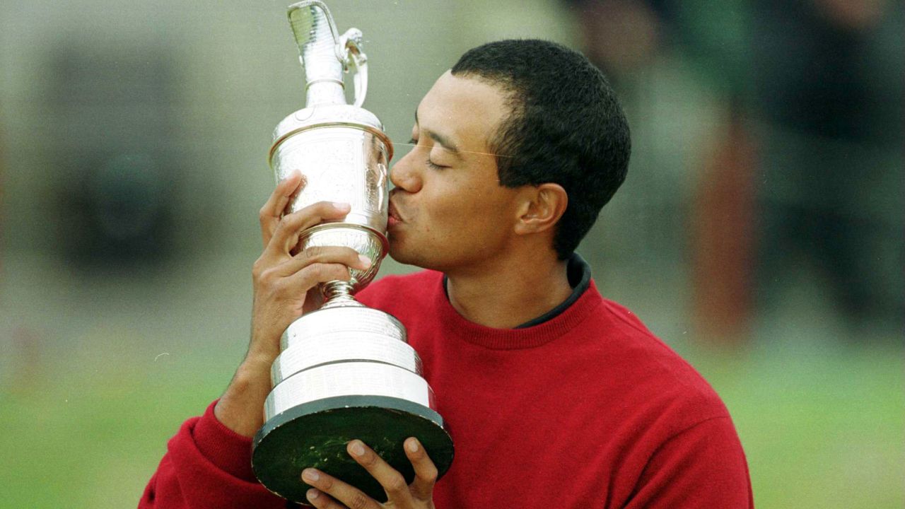 Tiger Woods kisses the Claret Jug after winning the 2000 Open at the Old Course in St Andrews.