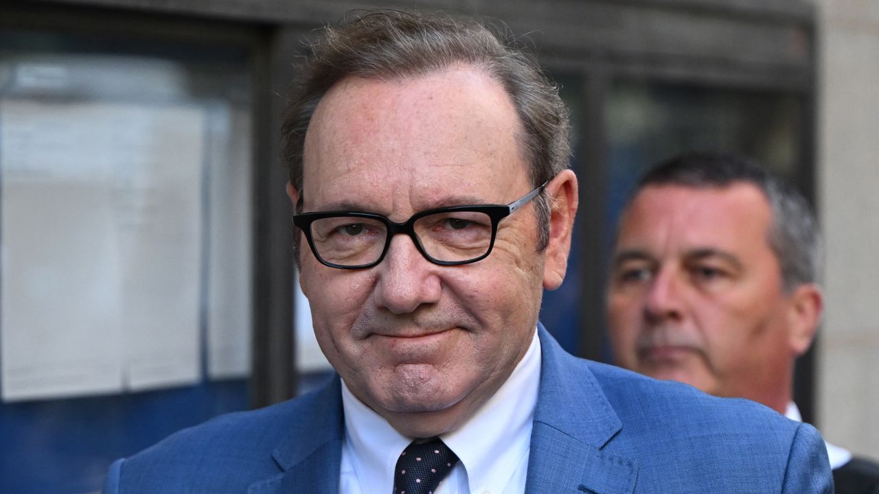 US actor Kevin Spacey arrives to the Old Bailey in London on July 14, 2022 to appear in court over four counts of sexual assault.