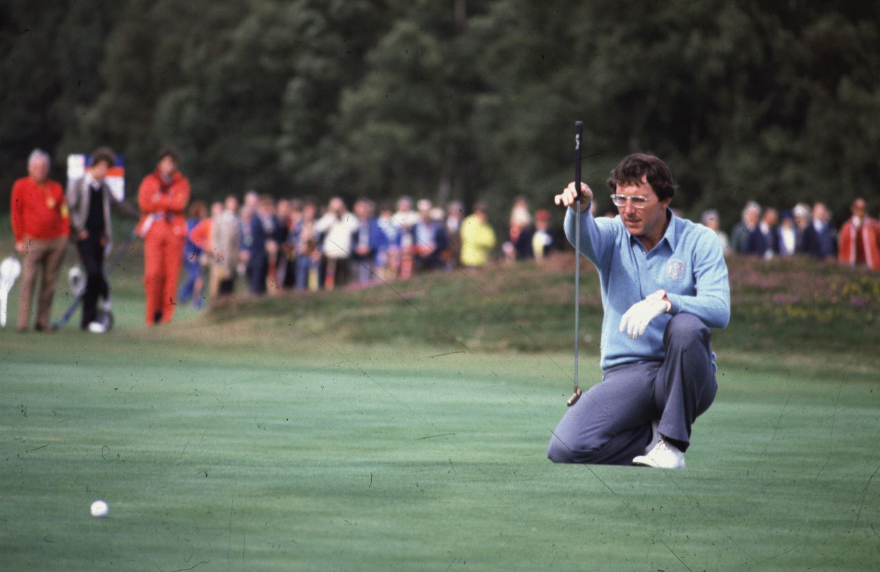 <strong>Hale Irwin's swing and a miss, 1983 -- </strong>Hale Irwin and Tom Watson were going toe-to-toe in the final round <a href="https://www.theopen.com/previous-opens/112th-open-royal-birkdale-1983/#leaderboard" target="_blank" target="_blank">at Royal Birkdale in 1983</a>, and Irwin needed a par on the 14th hole to keep up with the pace. He'd nearly holed out from 20 feet for a birdie and was inches away. Then, in a moment of casual carelessness, he went to tap in his next putt and <a href="https://bleacherreport.com/articles/1160892-10-most-humiliating-missed-putts-in-golf-history#:~:text=Hale%20Irwin%20(1983%20Open%20Championship)&text=Irwin%20was%20in%20contention%20during,Watson%20by%20just%20one%20stroke" target="_blank" target="_blank">... missed</a>. His putter hit the ground and bounced over the ball, costing him a stroke. The worst part? Irwin finished just one shot behind Watson. <em>(Pictured: Irwin not making the same mistake at the Ryder Cup in 1981.)</em>