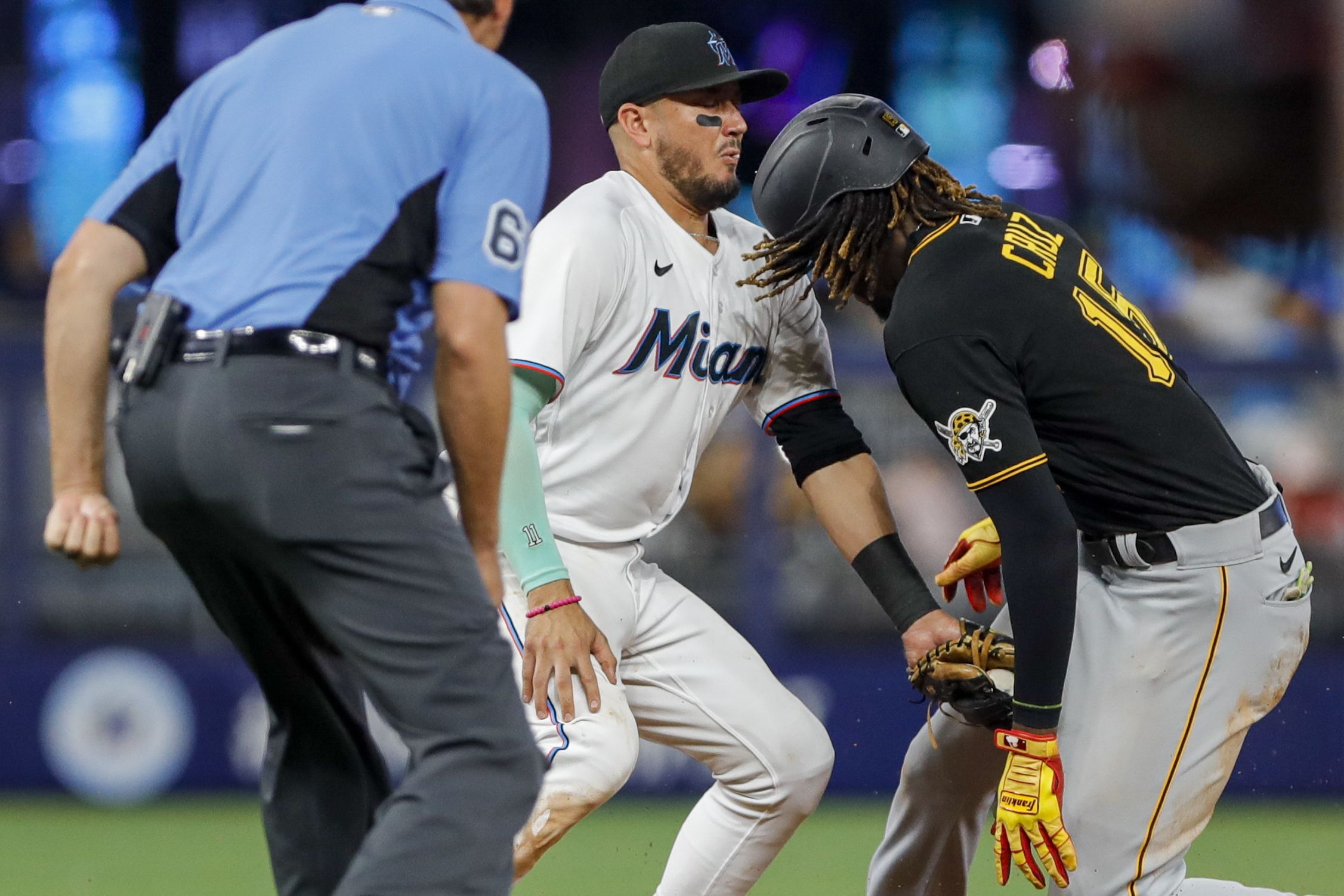 Miguel Rojas: Miami Marlins shortstop gets tooth knocked out but