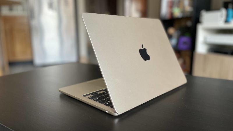 MacBook Air M2 review: The best MacBook for most people | CNN Underscored