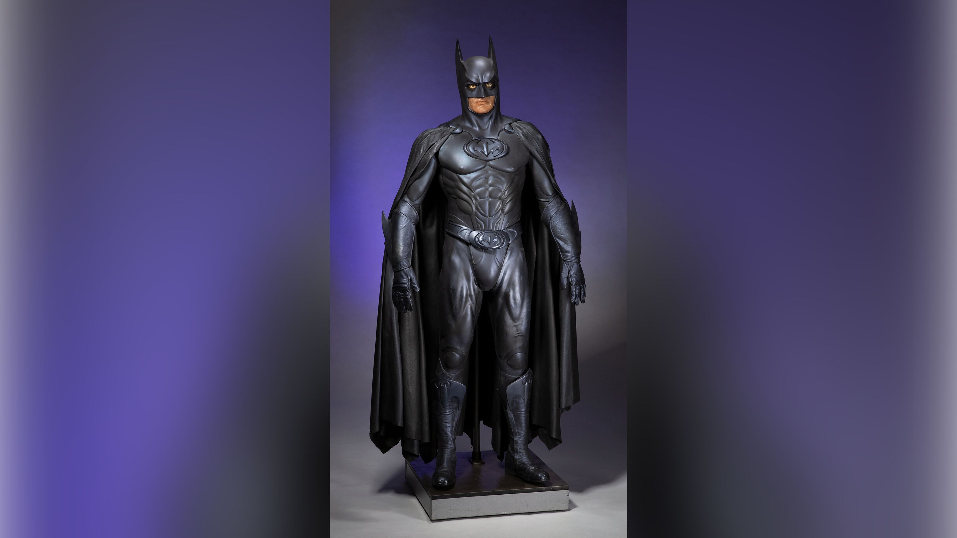 Batman Costumes & Suits For Halloween 