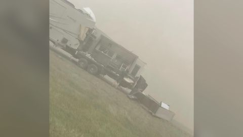 Dust storm causes a 21-vehicle pileup near Hardin, killing six on I-90