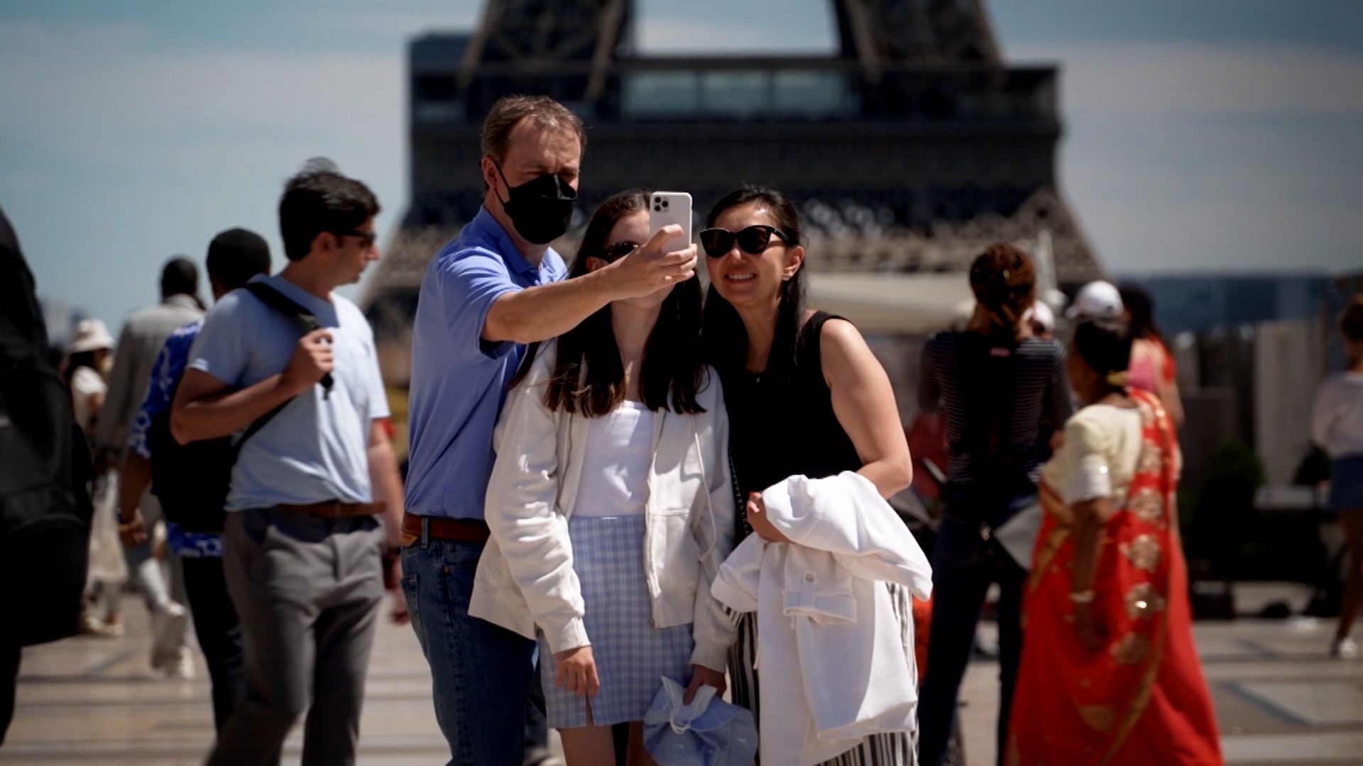 French pharmacies become latest TikTok travel trend among American tourists