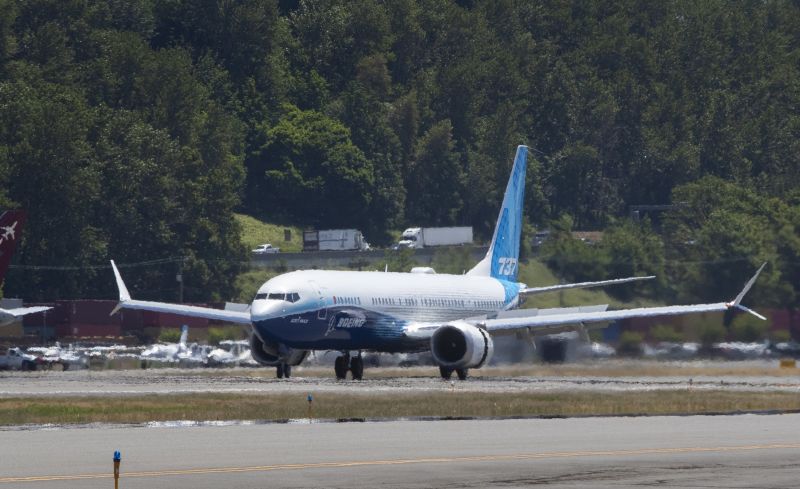 بوينغ توافق على دفع 200 مليون دولار لتضليل الجمهور بشأن 737 ماكس