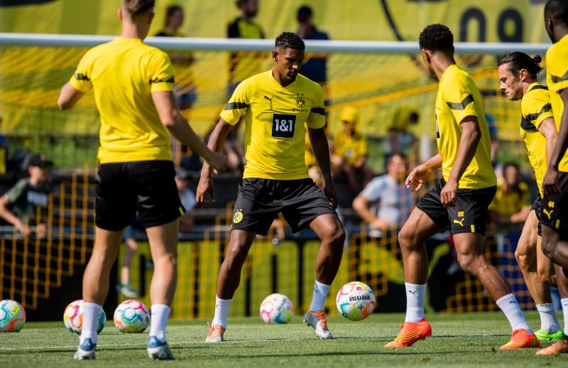 Dortmund Striker Haller To Undergo Surgery On Tumour | CNN