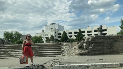 A woman in Borodianka, Kyiv region, pictured earlier this month by writer and fixer Sasha Dovzhyk. Images like this are "all about defiance," she said.