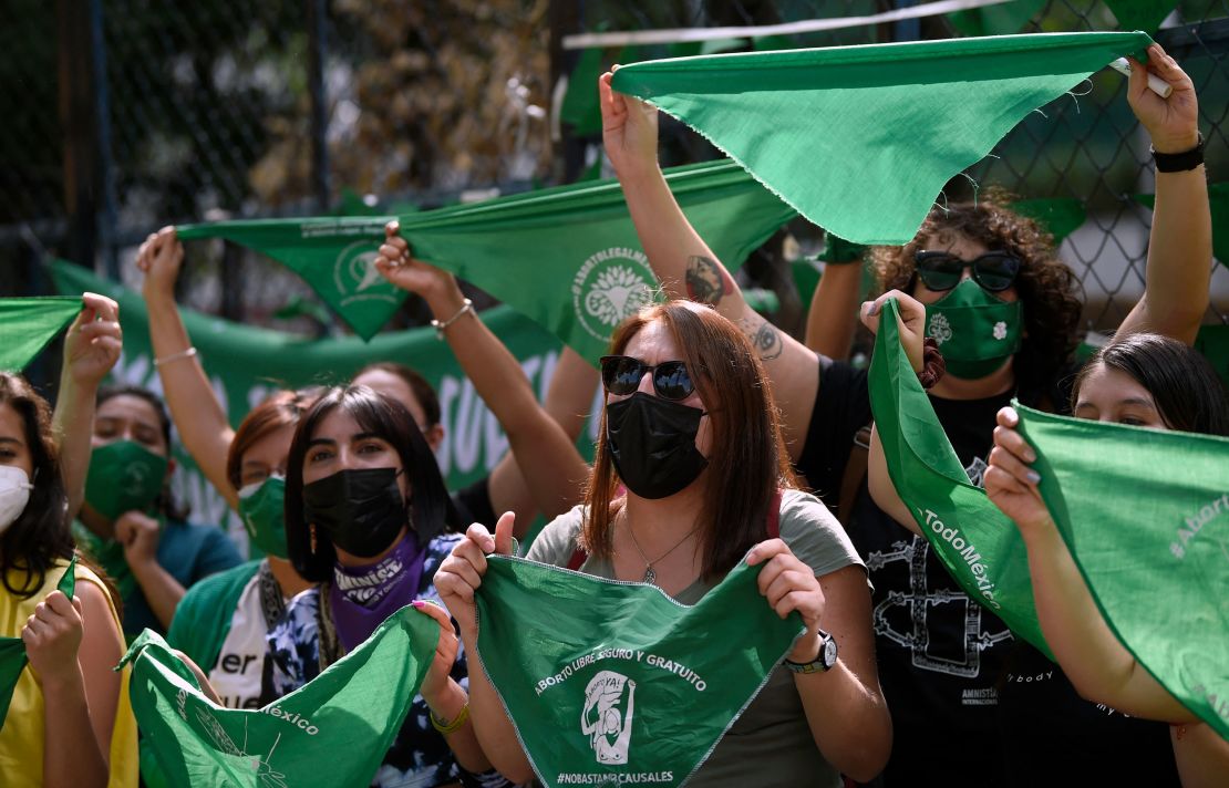 Women protest  outside the US Embassy in Mexico City after the US Supreme Court decision to overturn Roe v. Wade. 