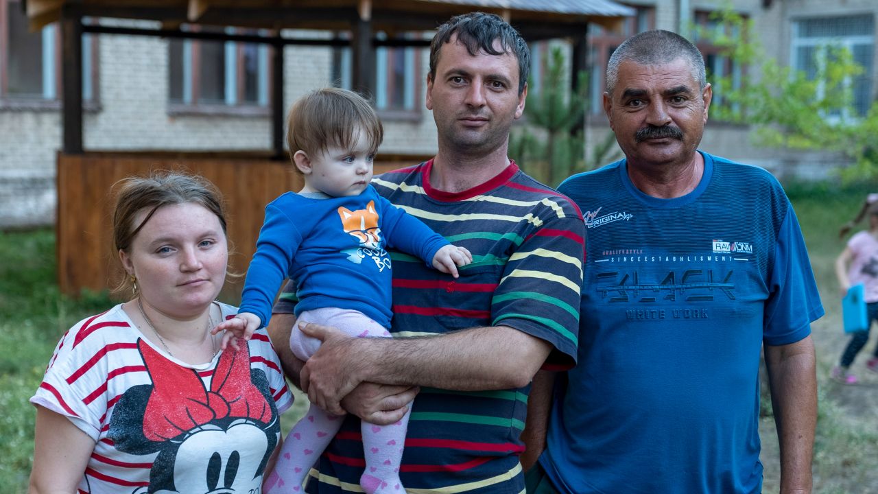 Andrei Halilyuk and his family in Kryvyi Rih. 