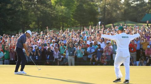 Cannon captured the moment Scotty Scheffler sinks his putt to win the Masters at Augusta in April.