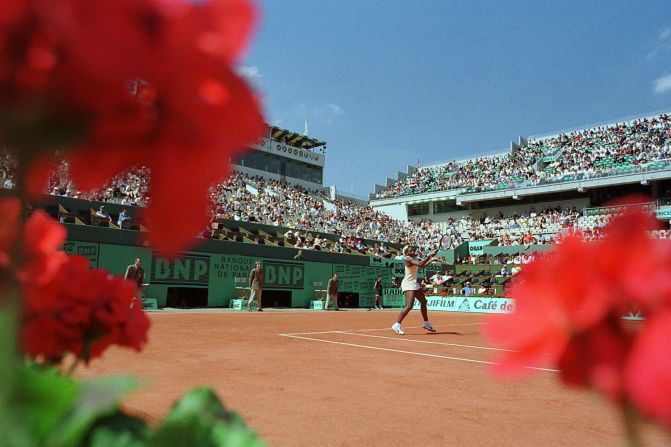 Serena plays at the French Open in 1998. She made it to the fourth round.
