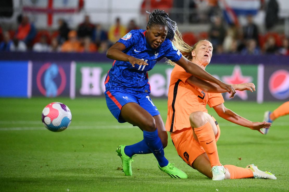 French striker Kadidiatou Diani vies with Netherlands' defender Stefanie van der Gragt.