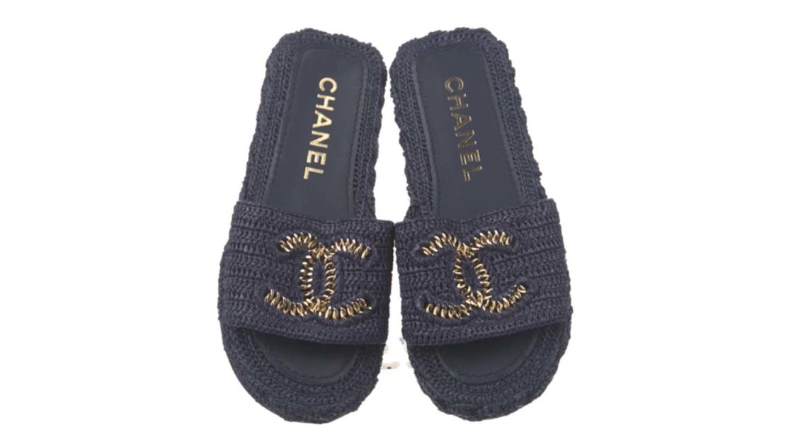Chanel Cc Logo Lambskin Fur Shearling Mules Slides Sandals